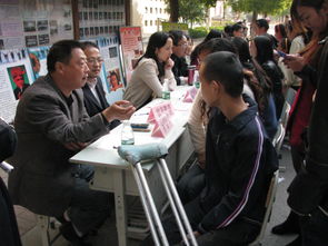 濱湖網(wǎng)校舉辦雪浪片區(qū)大型公益教育咨詢服務(wù)活動(dòng)，助力優(yōu)質(zhì)教育資源共享